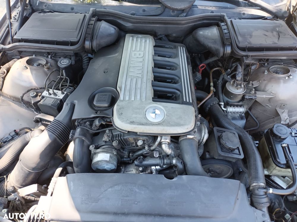 Dezmembrari  BMW 5 (E39)  1995  > 2004 525 d Motorina - 4