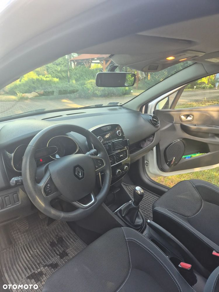 Renault Clio 1.2 16V Limited 2018 - 6