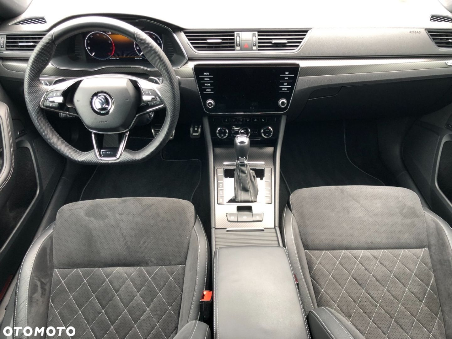 Skoda Superb - 29