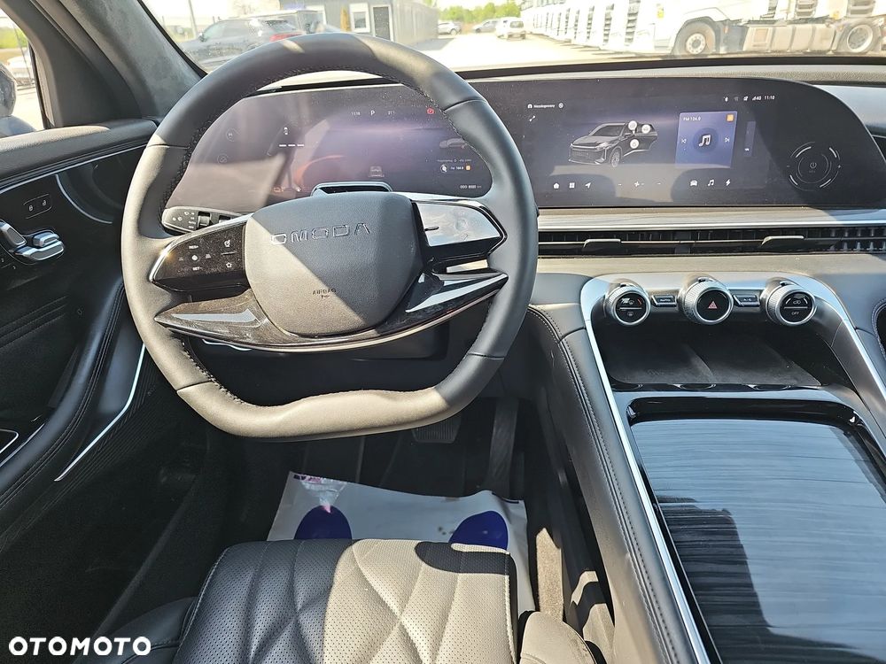 Omoda 9 1.5 Super Hybrid Exclusive AWD - 11
