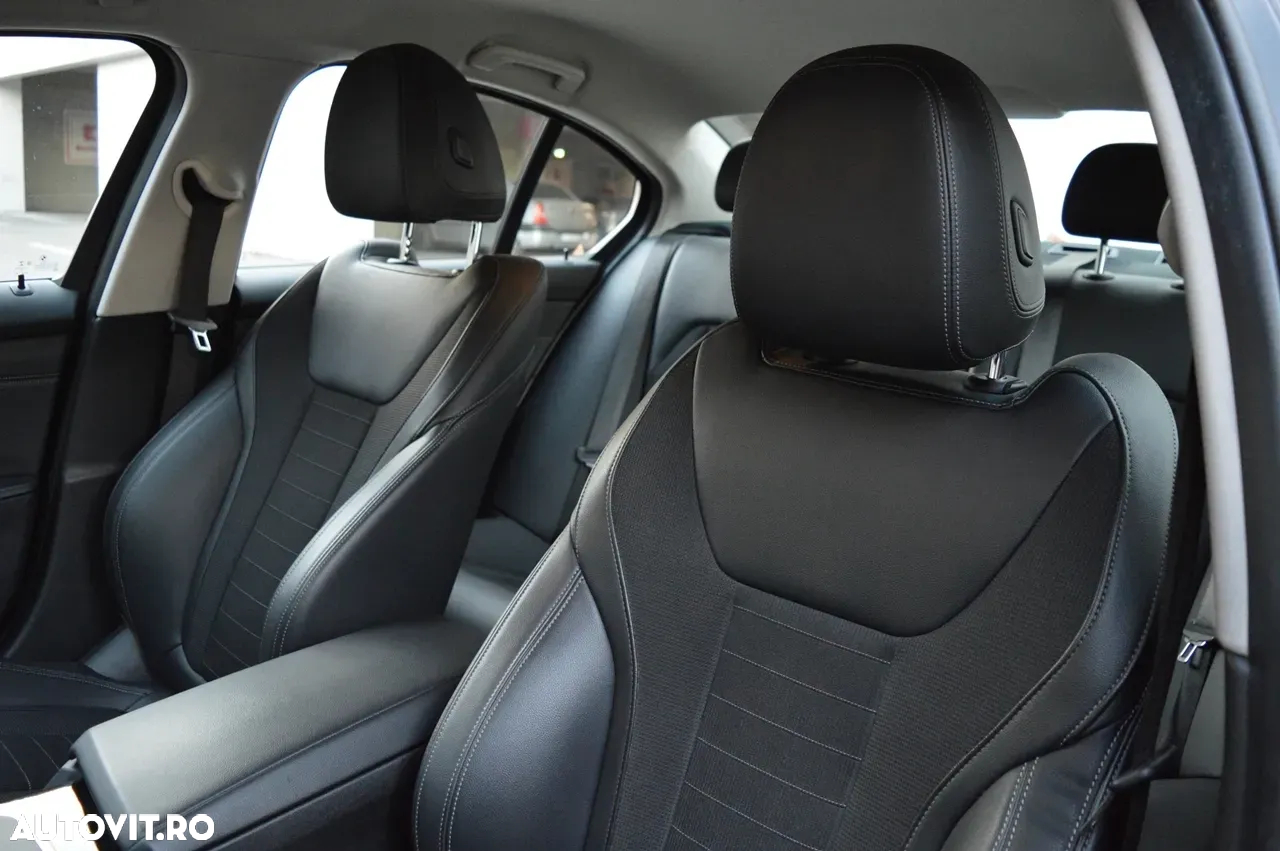 BMW Seria 3 318d GT Aut. Sport Line - 35