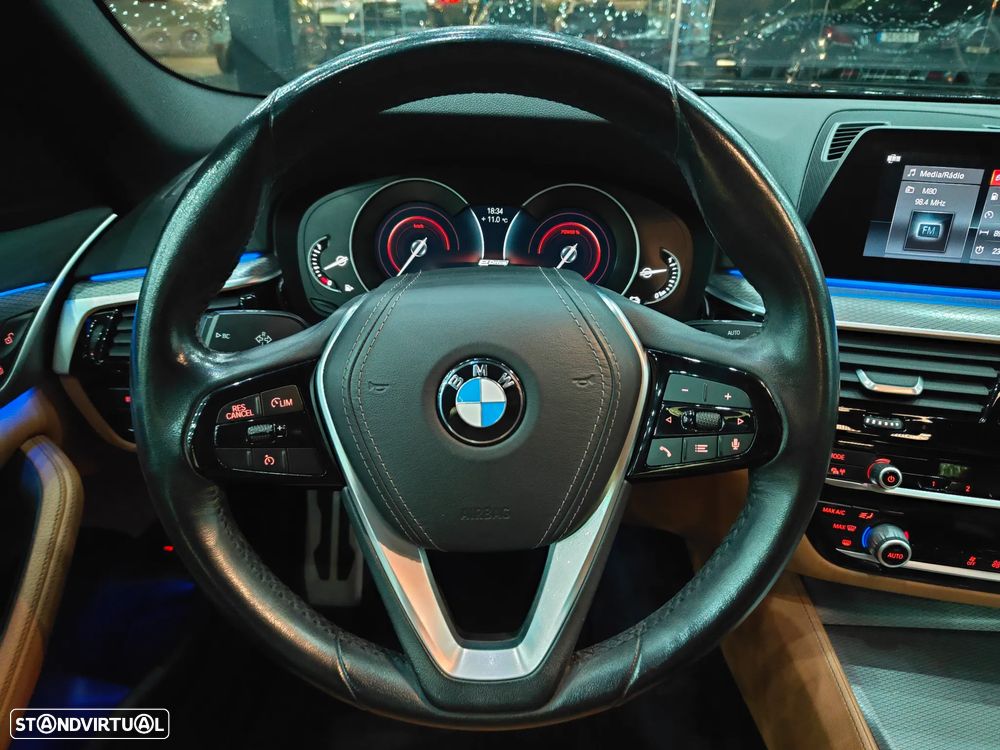 BMW 530 e iPerformance Pack M - 13