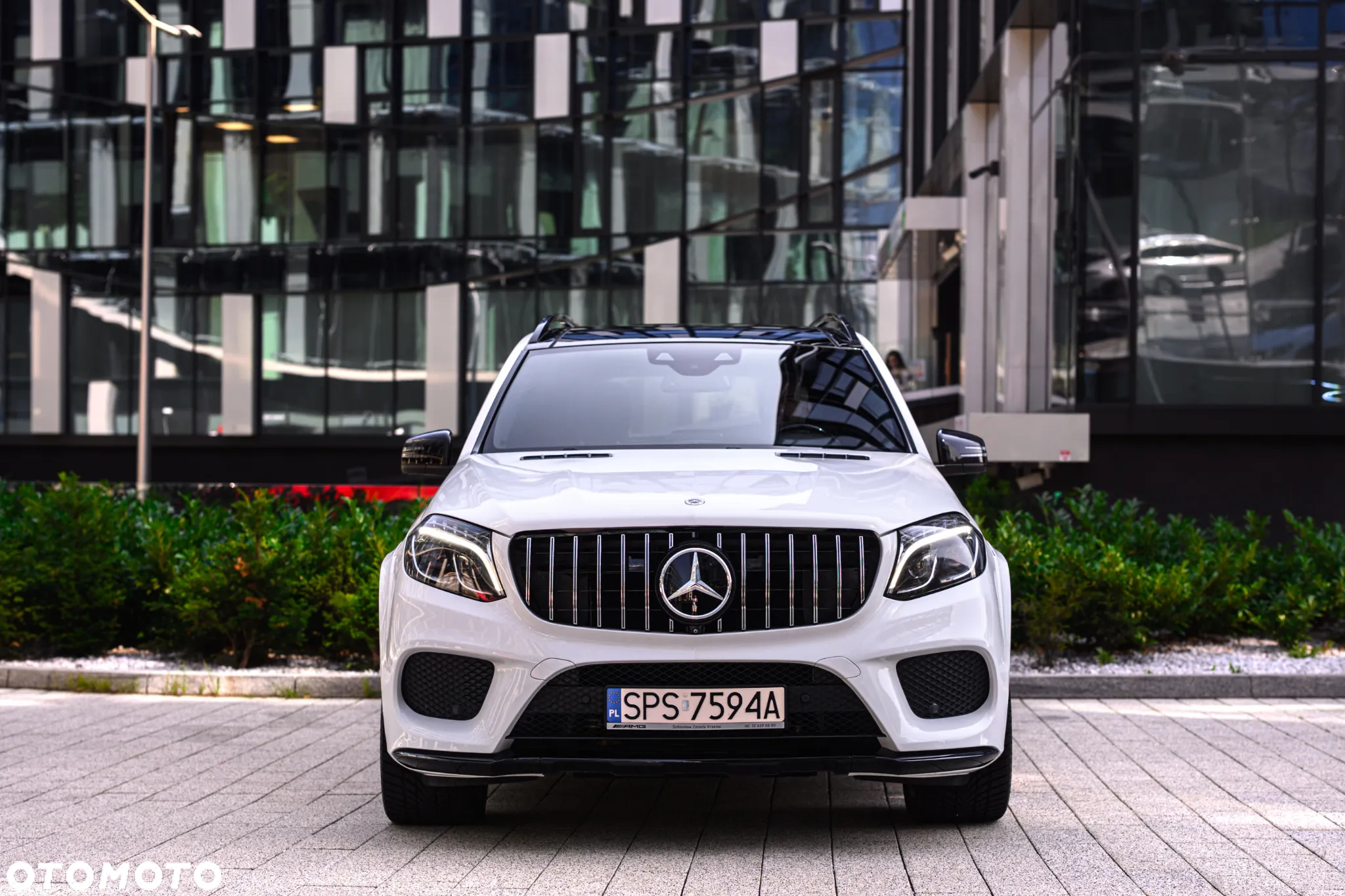 Mercedes-Benz GLS 500 4-Matic - 16