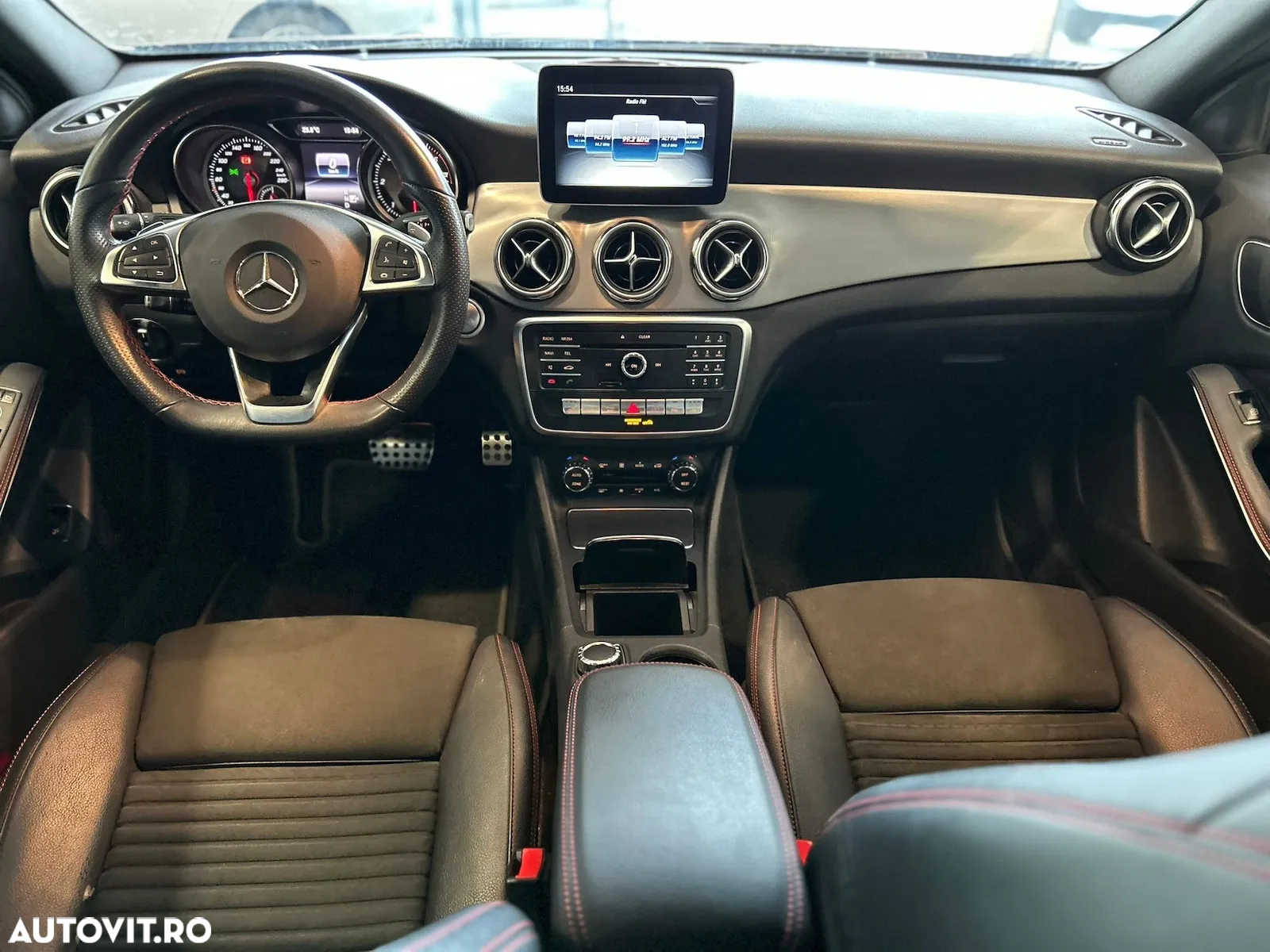 Mercedes-Benz GLA 200 (CDI) d 7G-DCT AMG Line - 18