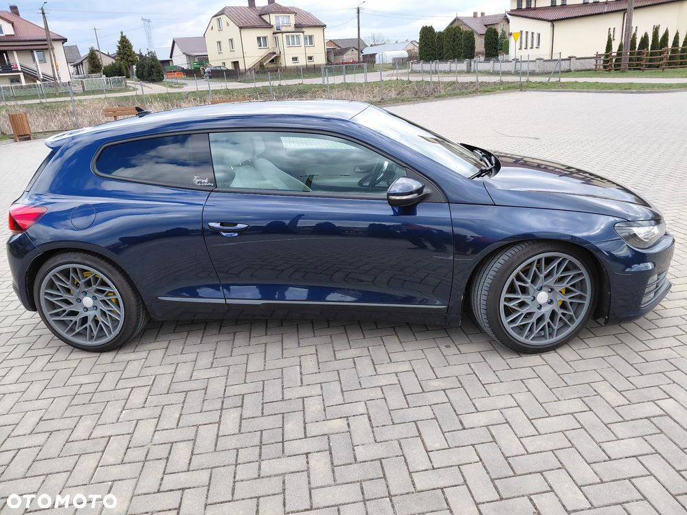 Volkswagen Scirocco - 3