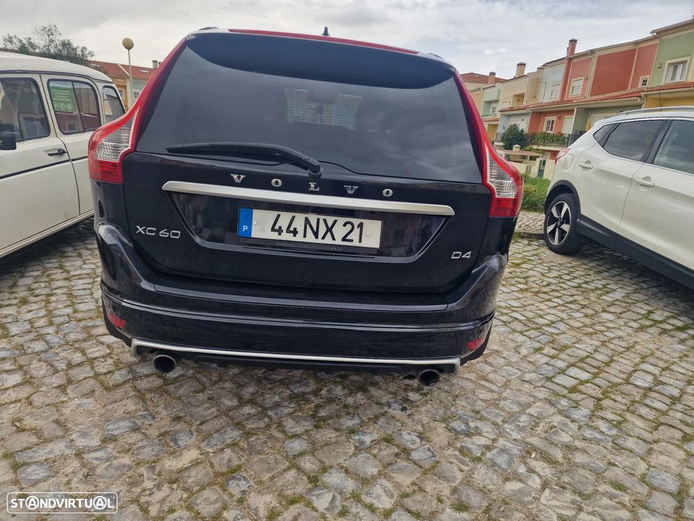 Volvo XC 60 2.0 D4 R-Design Momentum Geartronic - 4