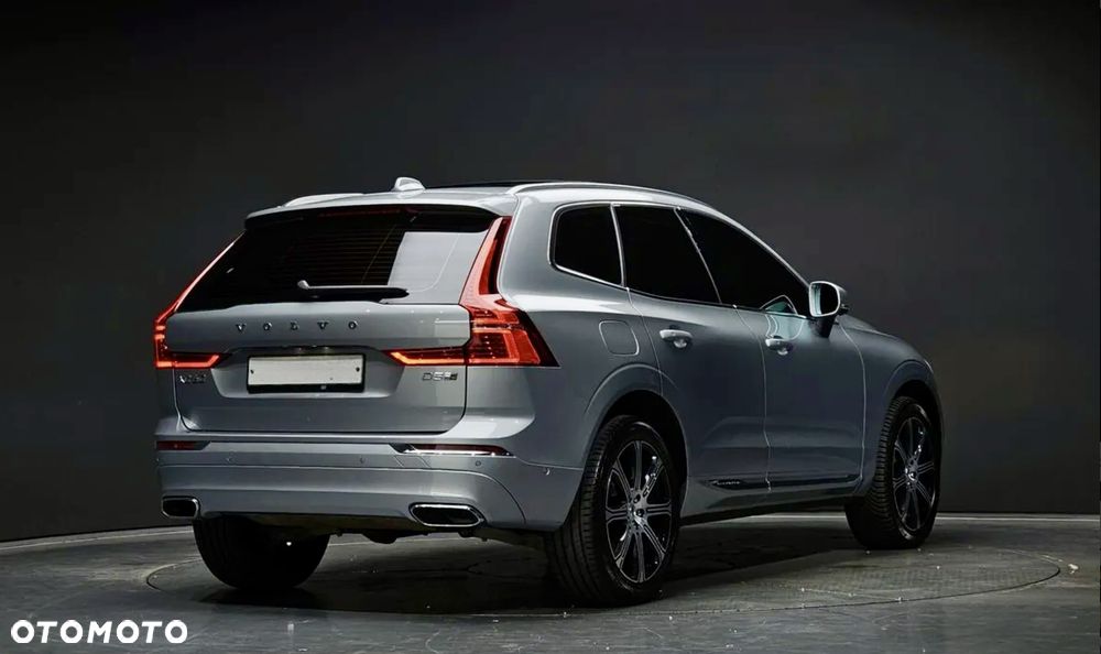 Volvo XC 60 D5 SCR AWD Inscription - 3