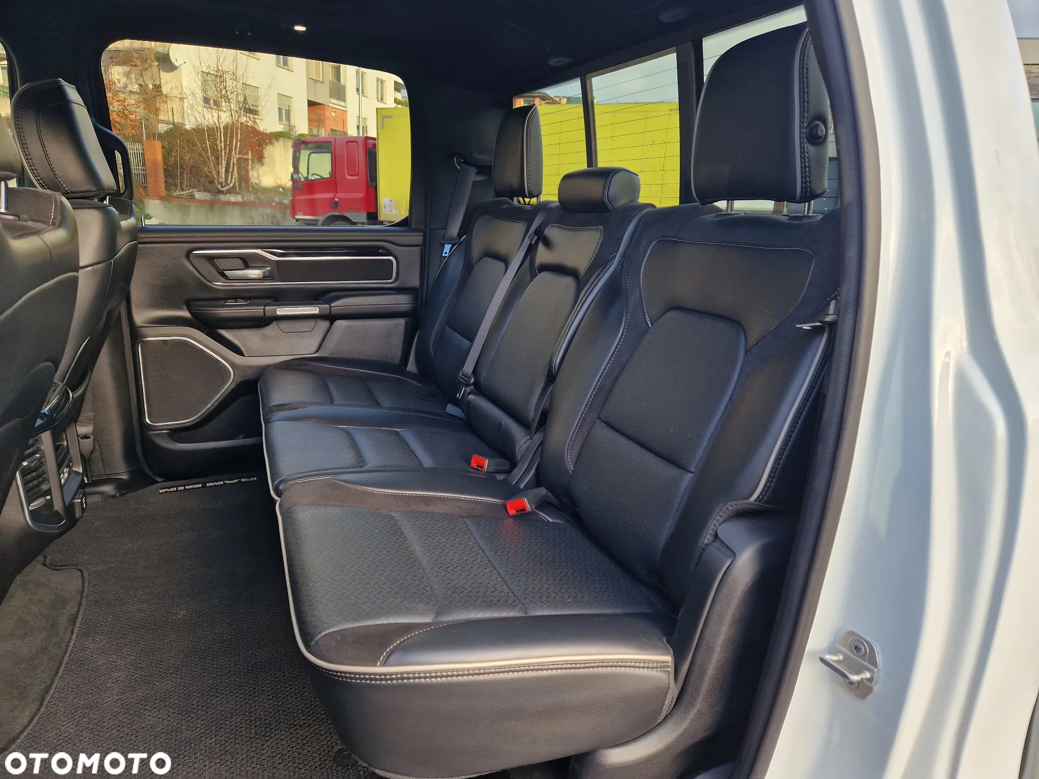 Dodge RAM 1500 5.7 4x4 - 9