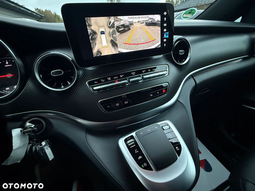 Mercedes-Benz Klasa V 300 d lang 4Matic 9G-TRONIC Avantgarde Edition - 36