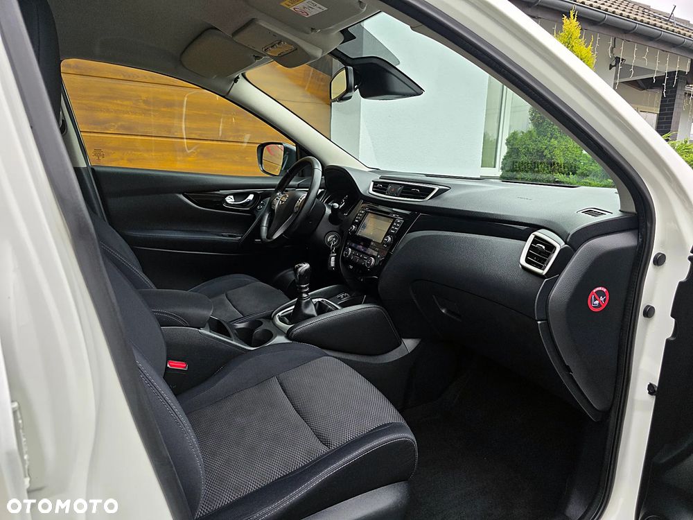 Nissan Qashqai 1.2 DIG-T Tekna - 23