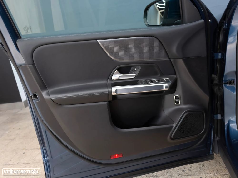 Mercedes-Benz GLB 180 d Progressive - 16