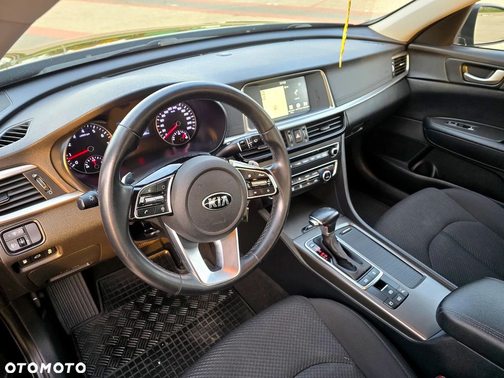 Kia Optima - 7