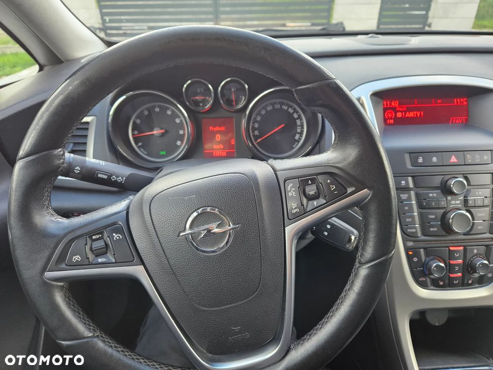 Opel Astra 1.4 Turbo Sports Tourer - 14