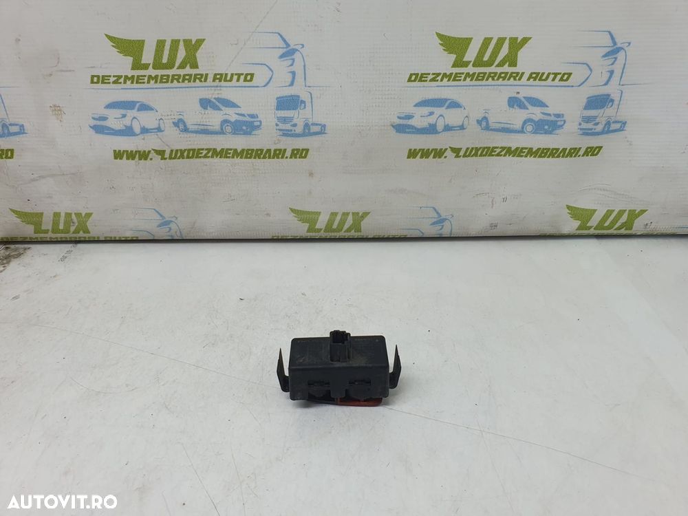 Buton avarie 8200214896a Renault Scenic 3 - 2