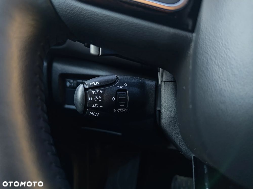 Citroën C5 Aircross Hybrid 136 ë-DSC6 PLUS - 25
