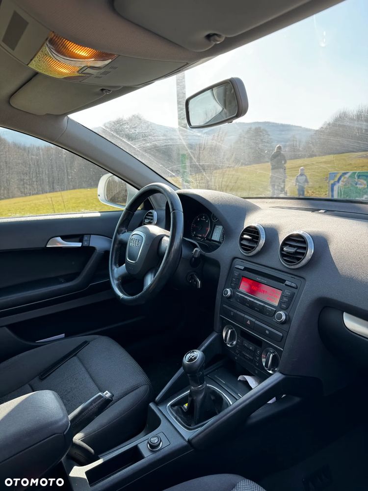 Audi A3 3-drzwiowe 1.9 TDI DPF S line Sportpaket (plus) - 5