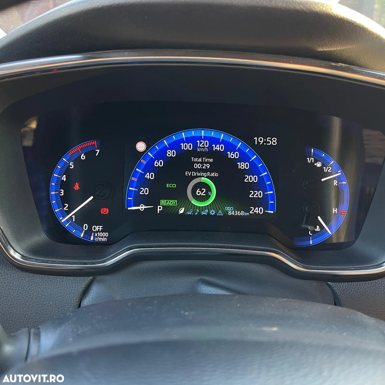 Toyota Corolla 1.8 HSD Dynamic - 4