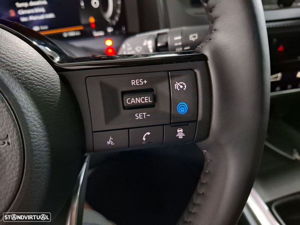 Nissan Qashqai 1.3 DIG-T Advance Xtronic - 9