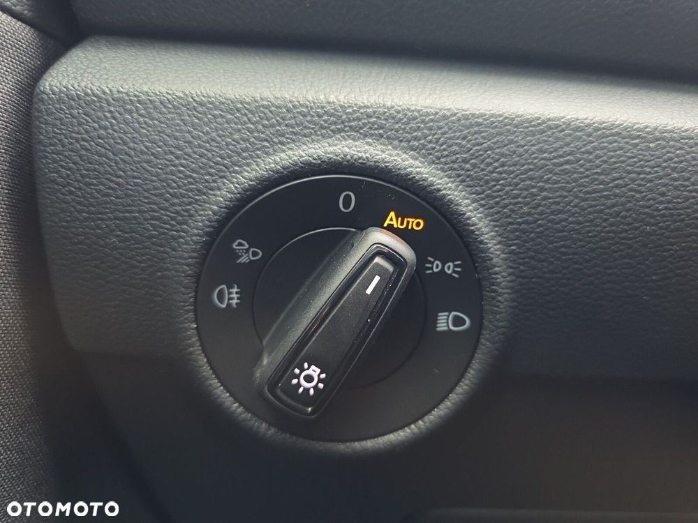 Volkswagen T-Roc 1.0 TSI Life - 12