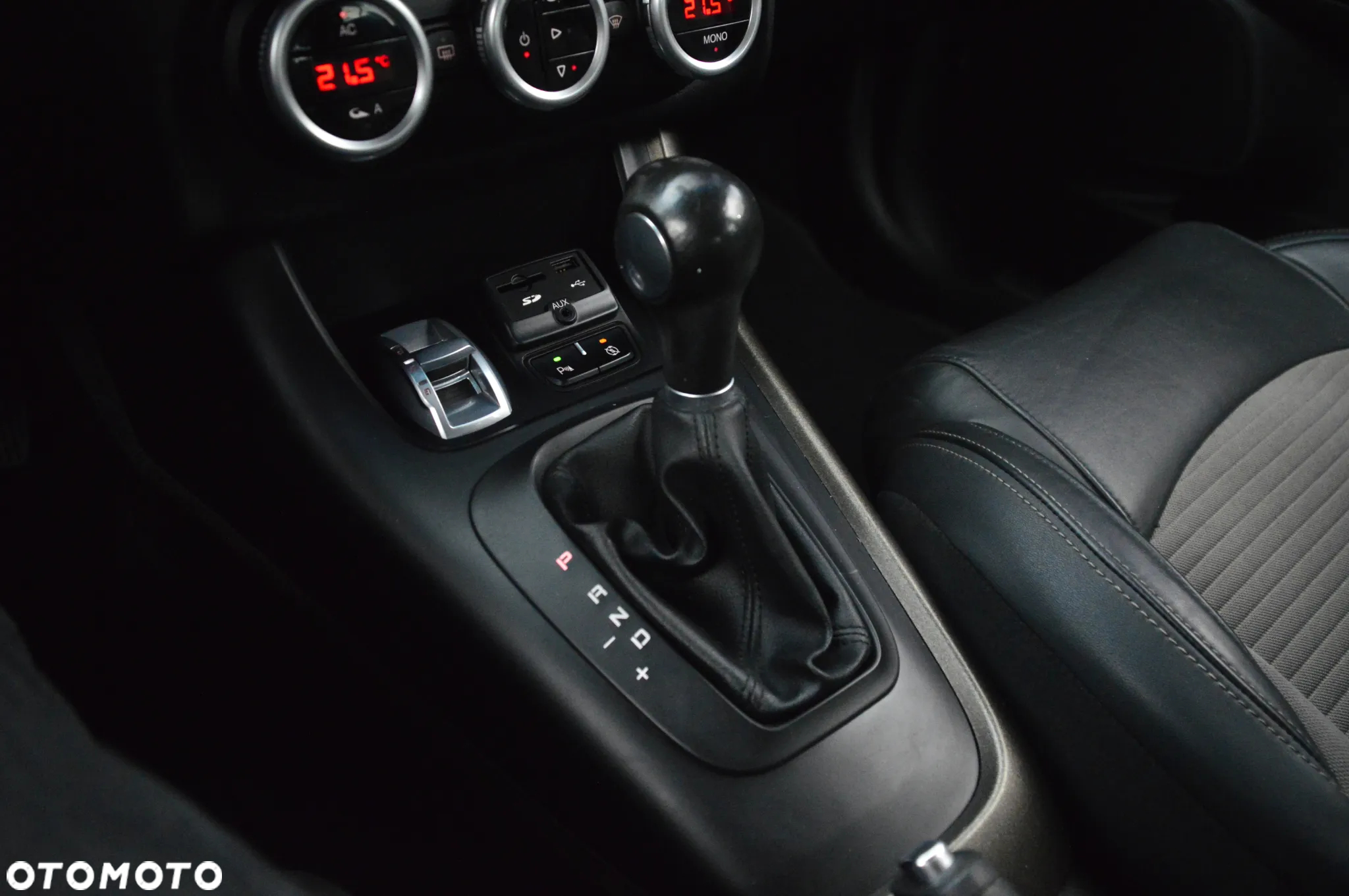 Alfa Romeo Giulietta 2.0 JTDM 16V TCT Sprint - 30