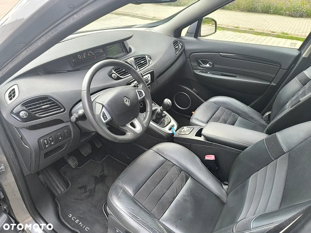 Renault Grand Scenic TCe 130 Bose Edition - 10