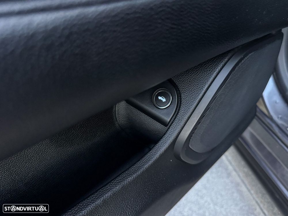 Maserati Ghibli Diesel GranSport - 28