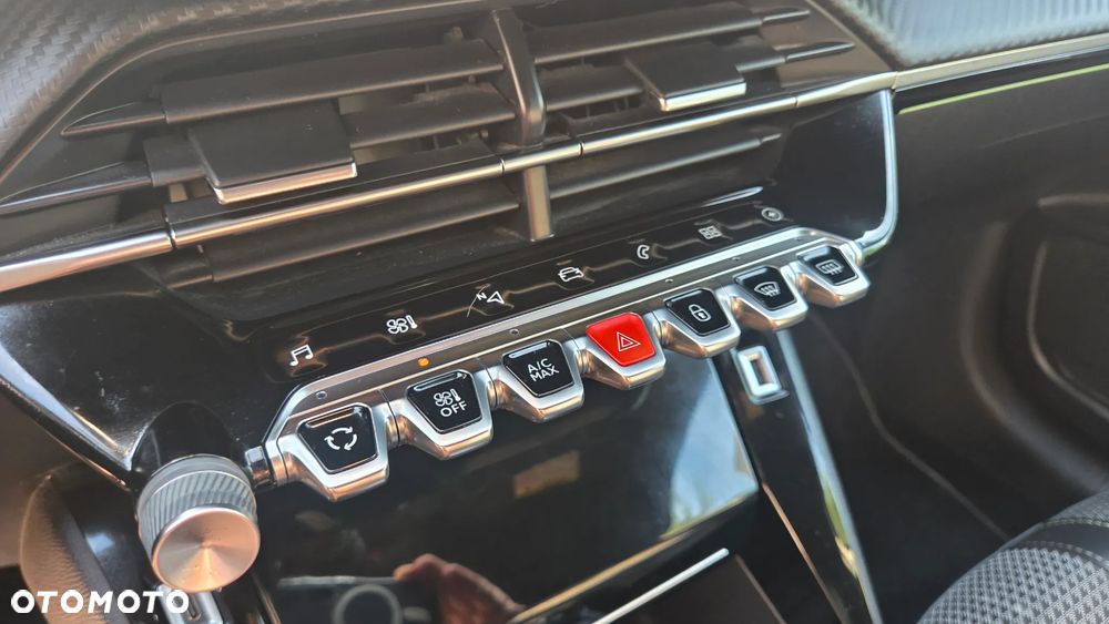 Peugeot 208 Elektromotor 136 GT - 17