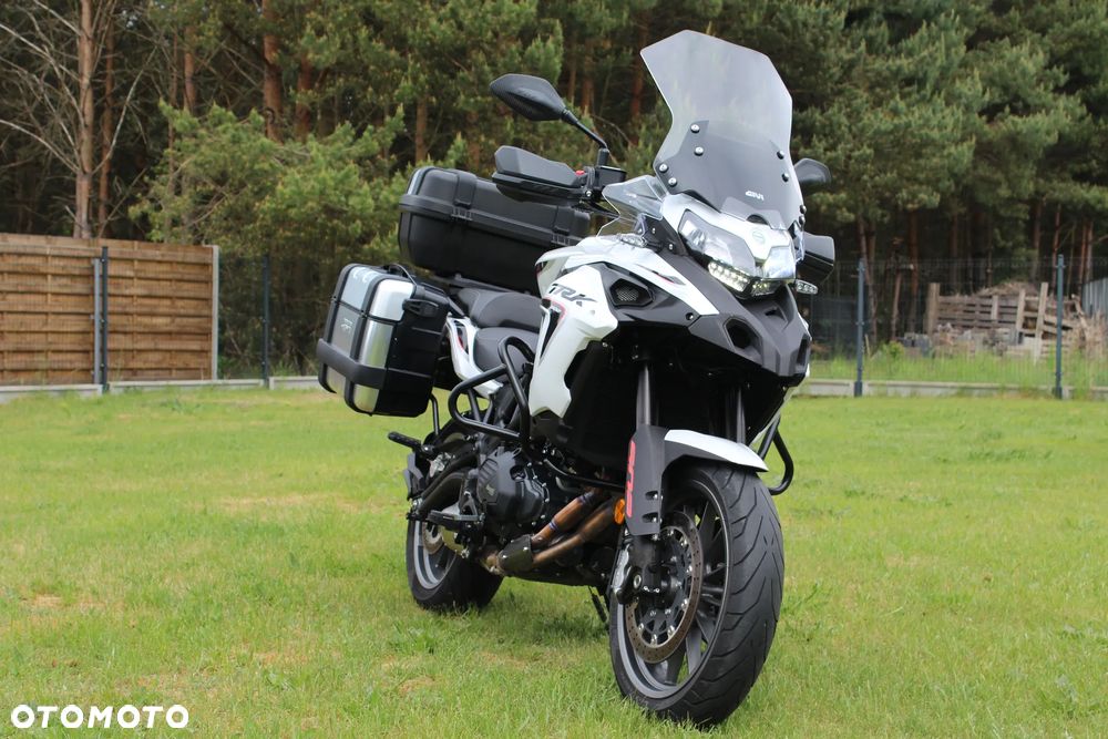Benelli TRK 502 - 4