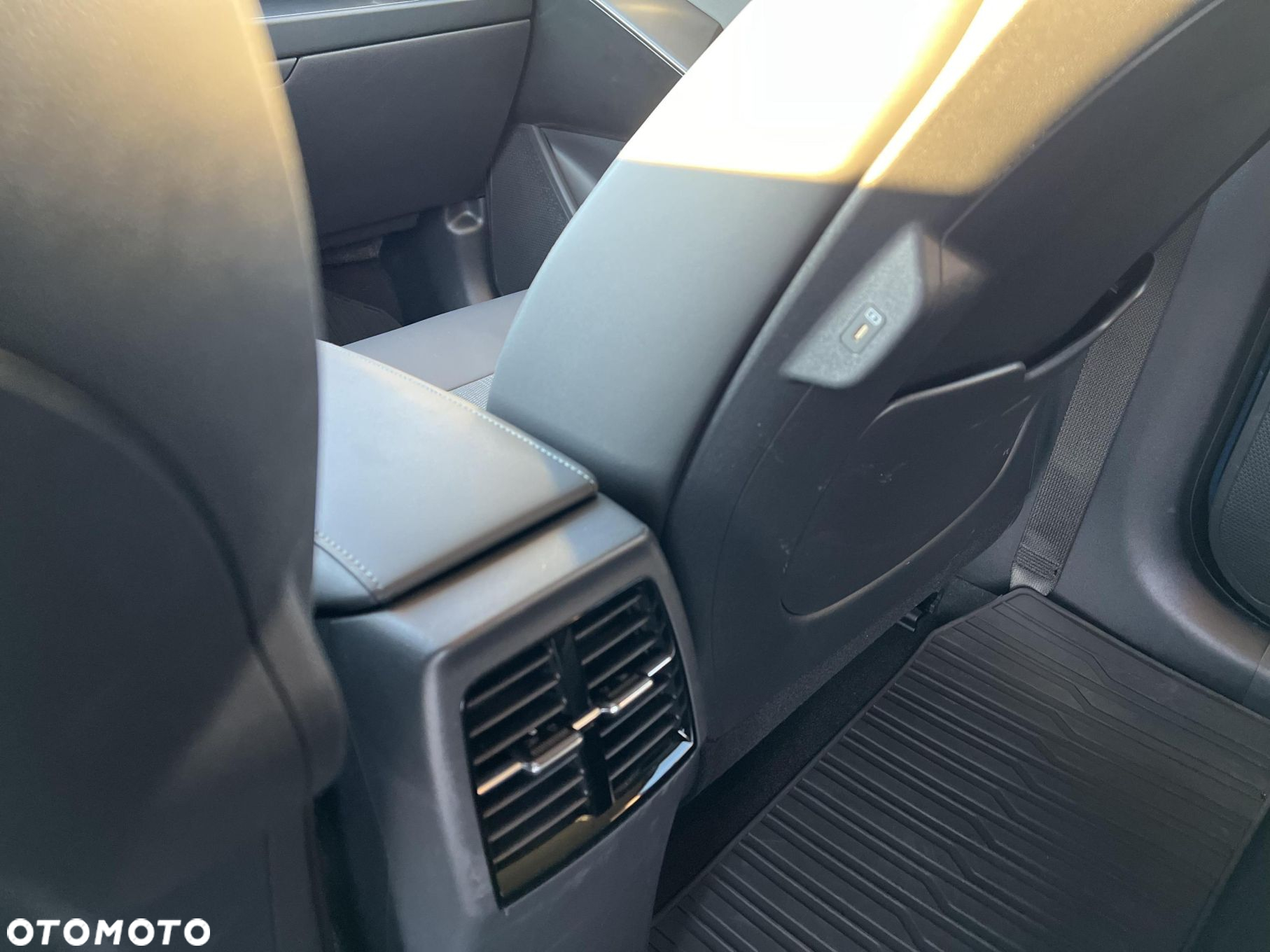 Kia Niro e-Niro 64kWh L - 16