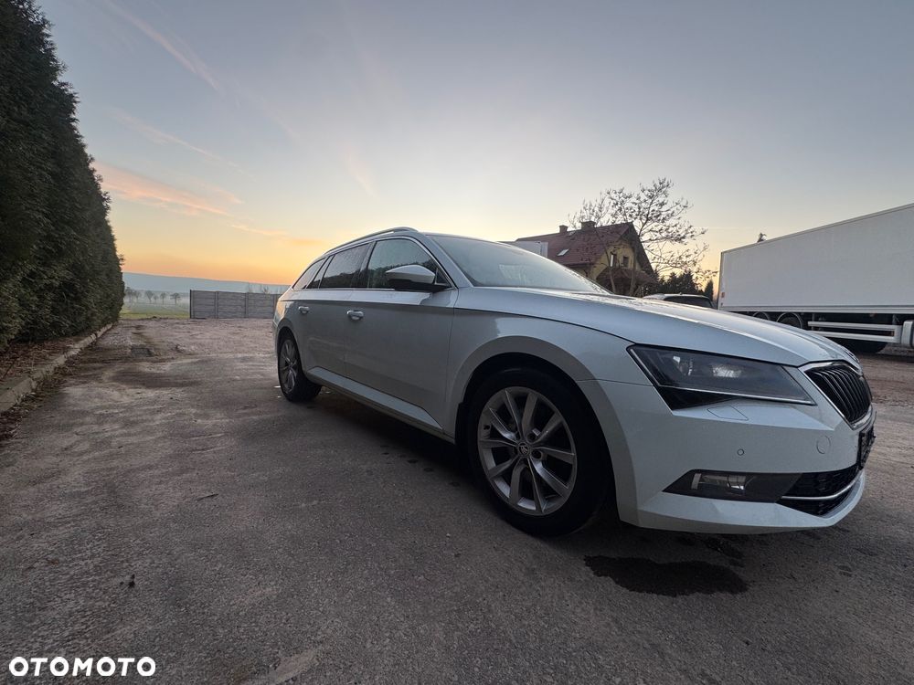 Skoda Superb 2.0 TSI 4x4 DSG SportLine - 12