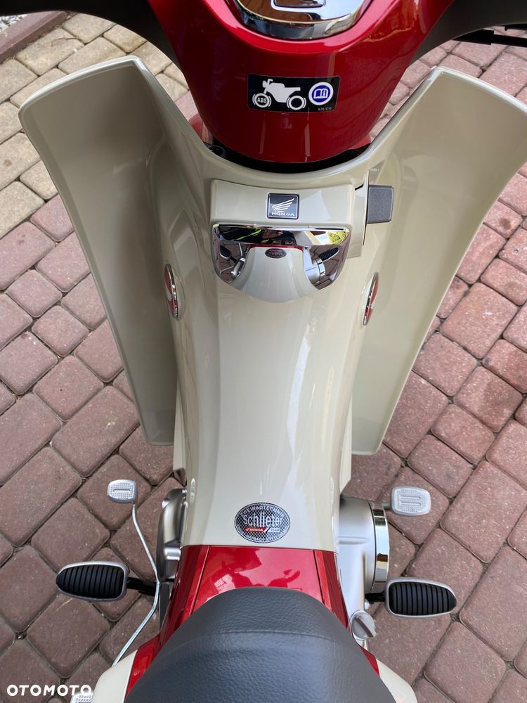 Honda Super Cub - 16