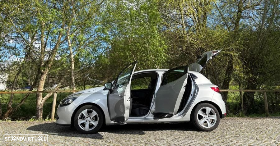 Renault Clio 1.5 dCi Dynamique S - 6