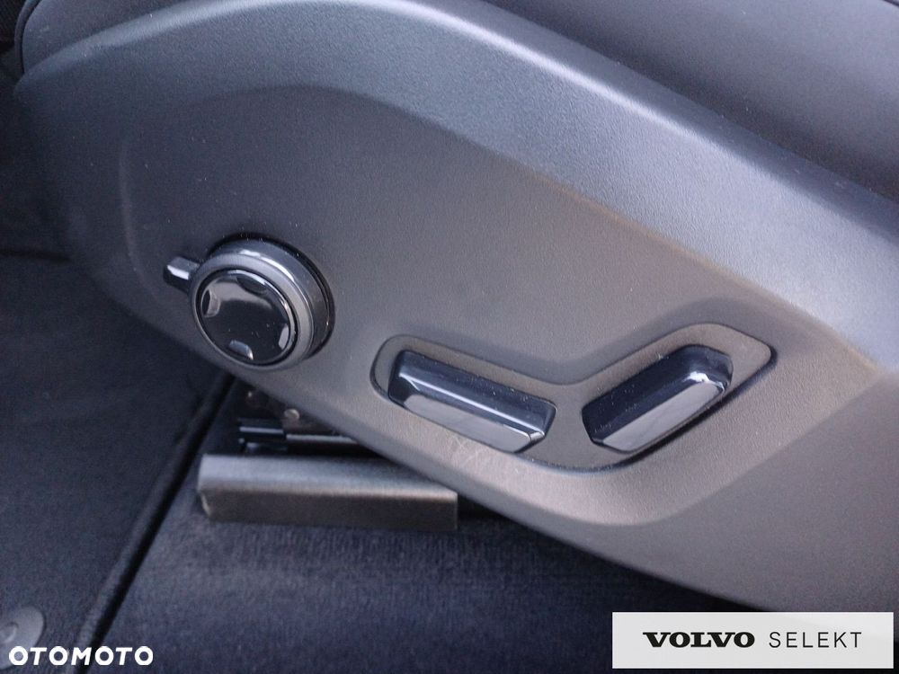Volvo XC 60 - 23