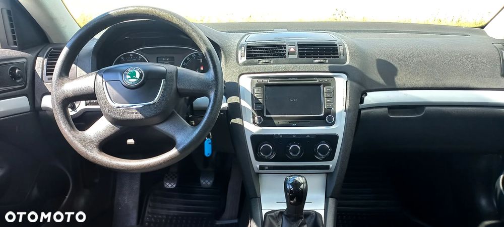 Skoda Octavia 1.4 Team Edition - 8