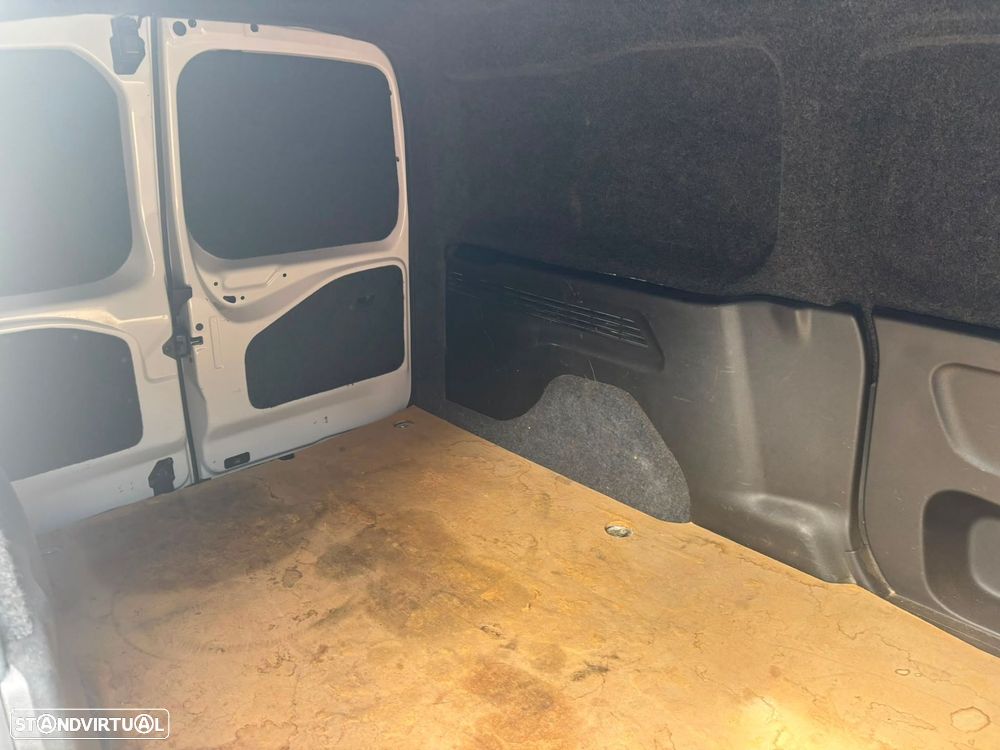 Toyota Proace City 1.5D L1 COMFORT 102cv - AC - GPS - IVA DEDUTÃVEL - 7