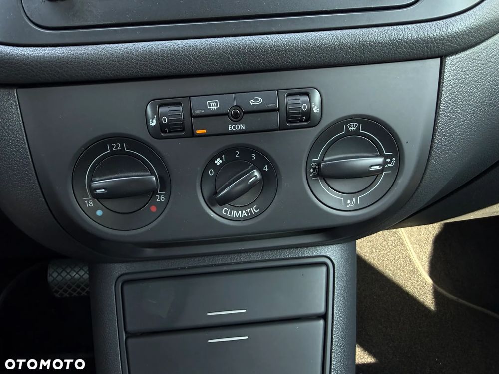 Volkswagen Golf Plus 1.6 Comfortline Tiptr - 22