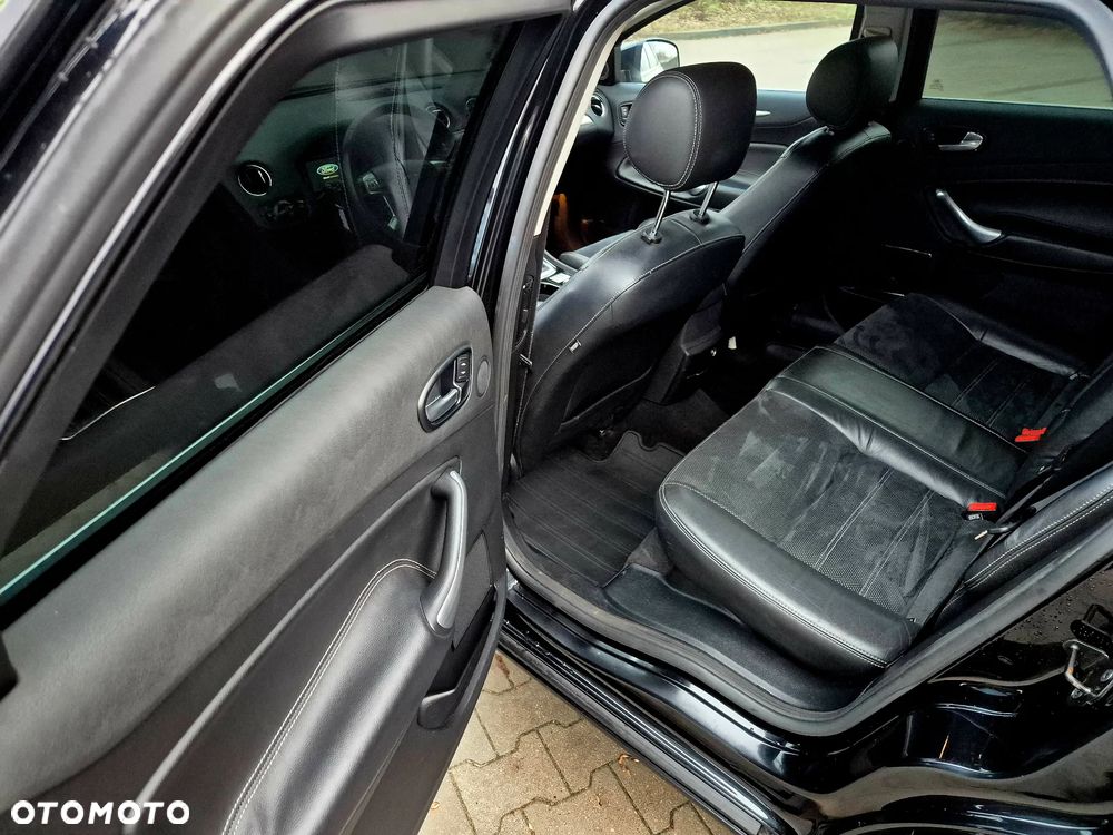 Ford Mondeo 2.0 TDCi Titanium - 17