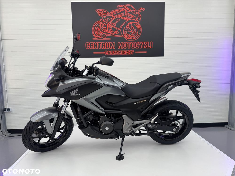 Honda NC - 5