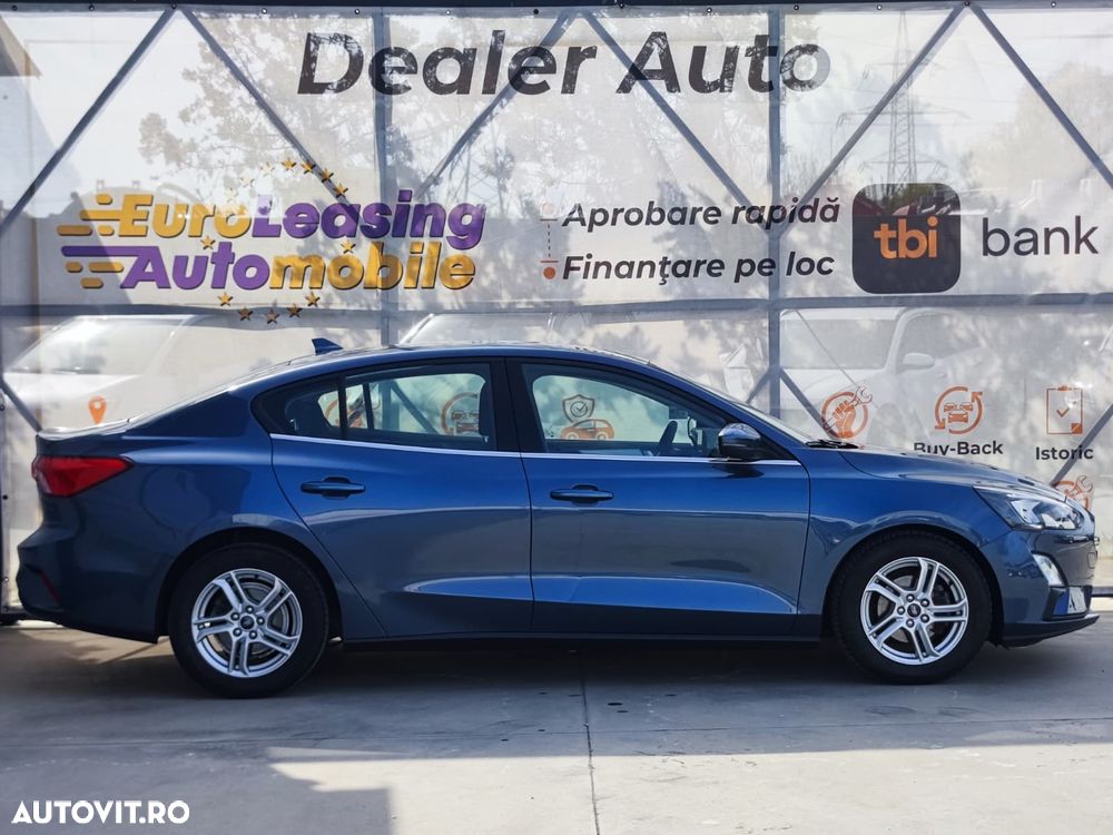 Ford Focus 1.0 EcoBoost Titanium - 8