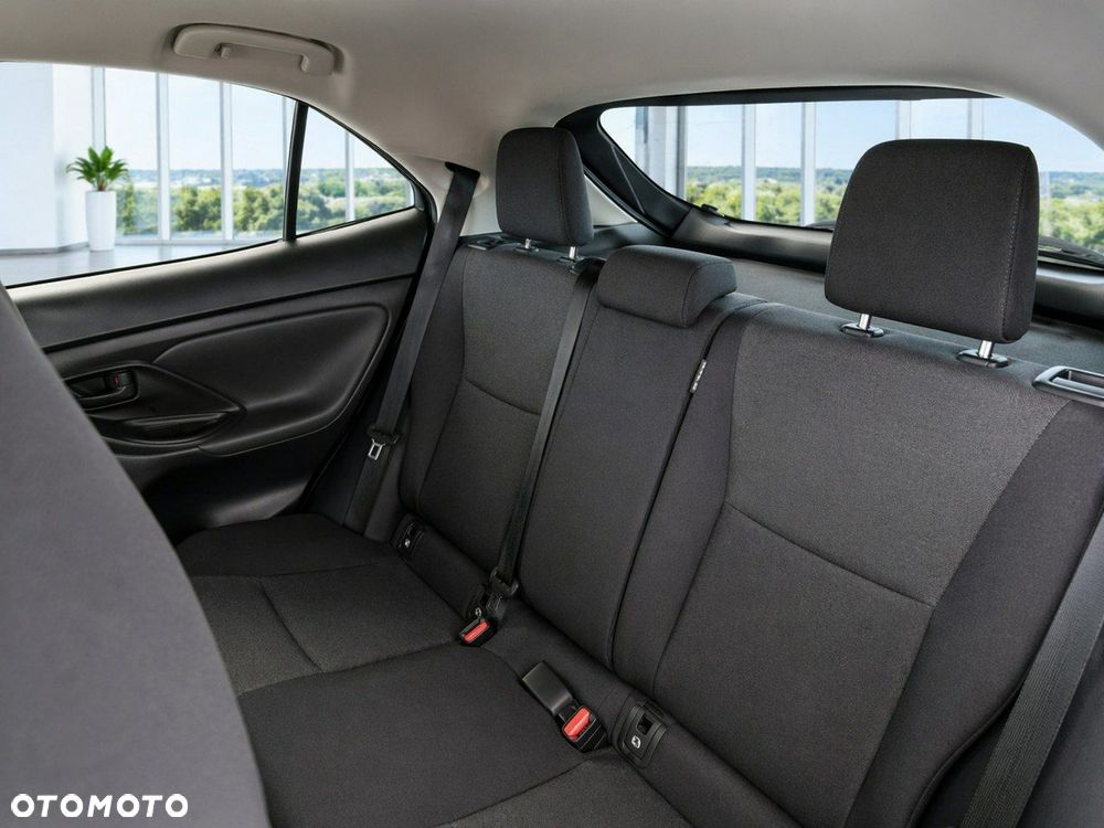 Toyota Yaris Cross - 16