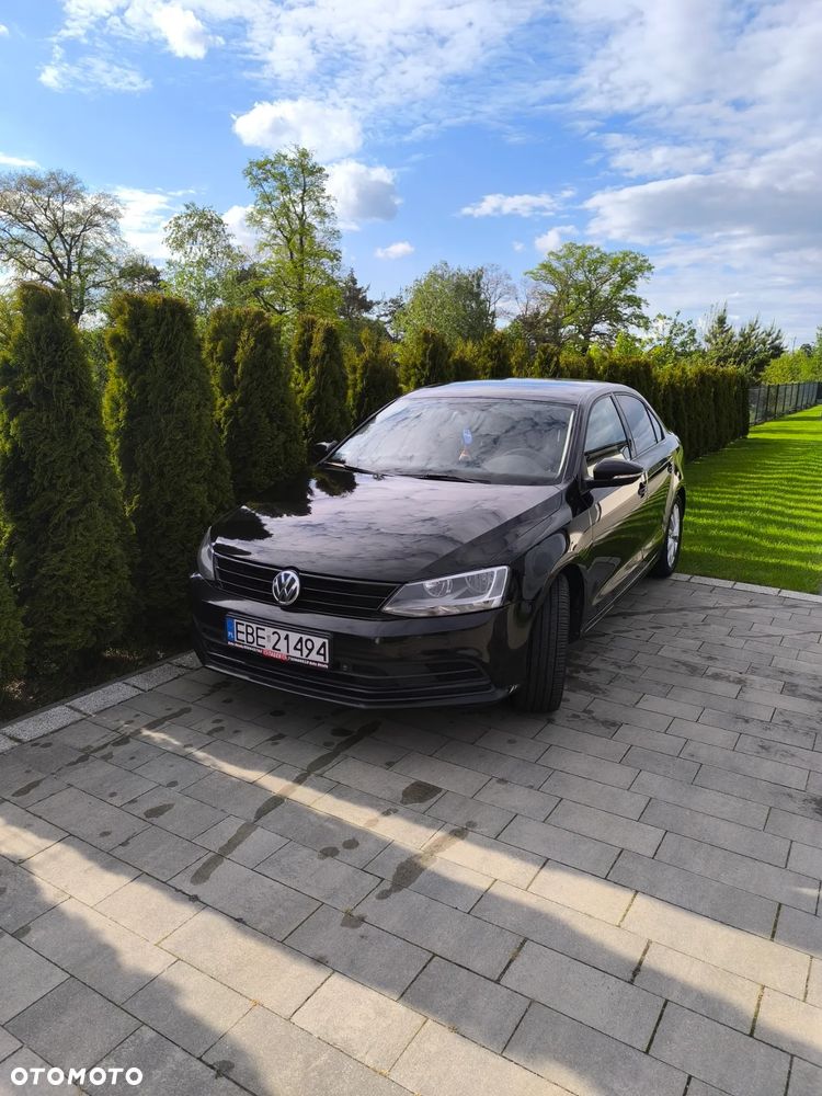 Volkswagen Jetta 2.0 TDI DPF BMT Trendline - 17