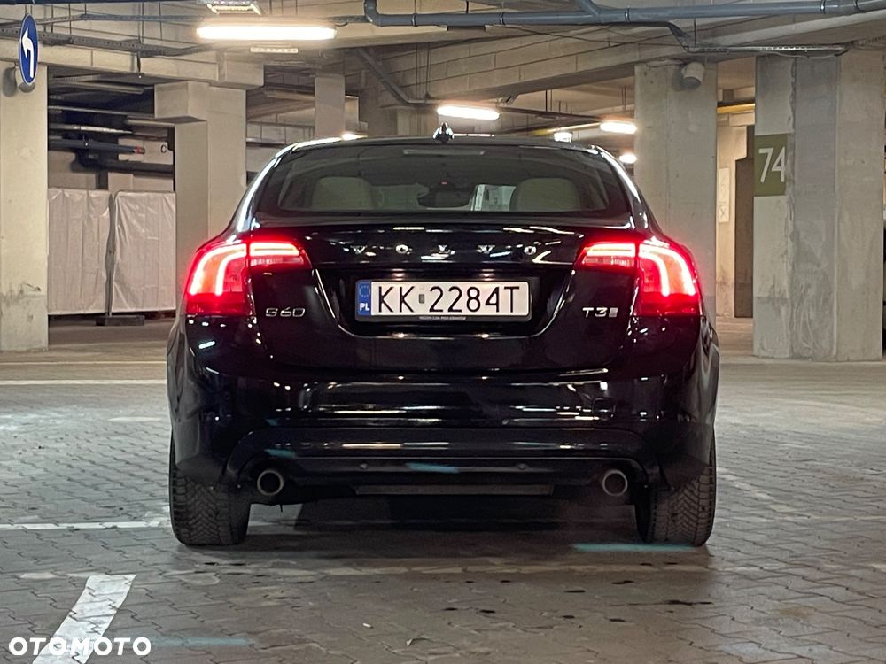 Volvo S60 T3 Drive-E Summum - 6