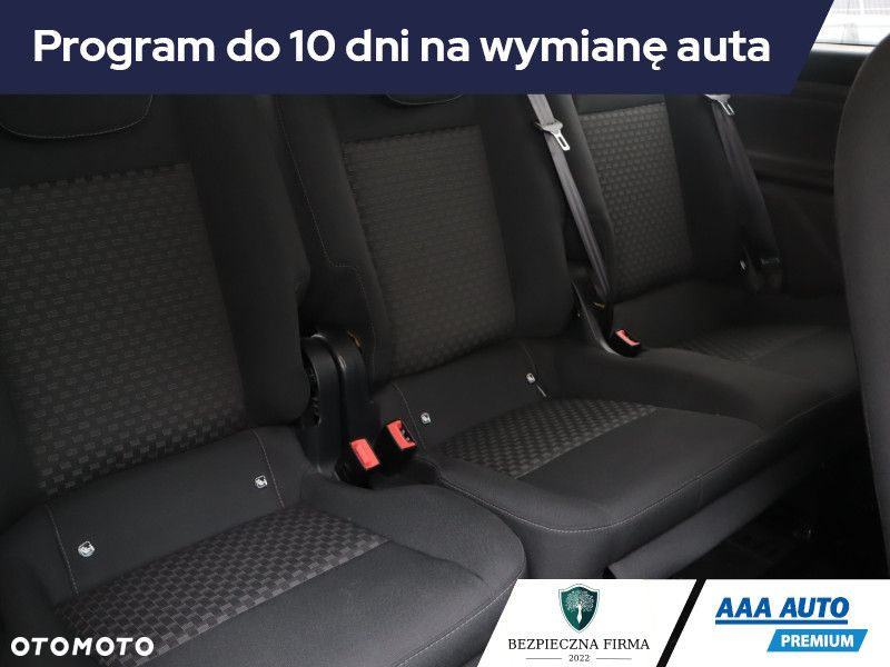 Ford Tourneo Custom - 20