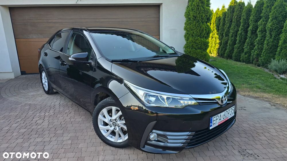 Toyota Corolla - 14