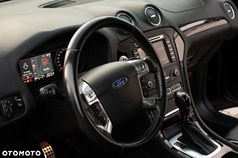 Ford Mondeo Turnier 2.0 TDCi Titanium X - 24