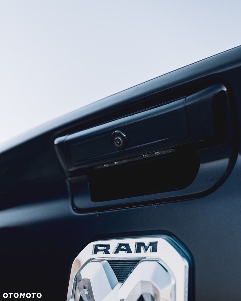 RAM 1500 5.7 eTorque Crew Cab Shortbed Longhorn Chrome - 22