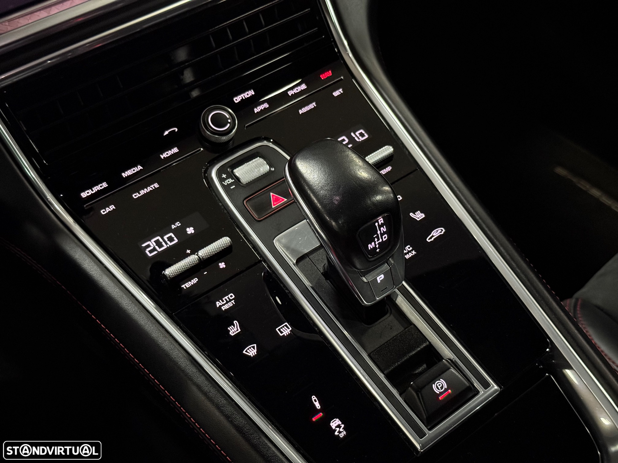 Porsche Panamera Sport Turismo GTS - 24