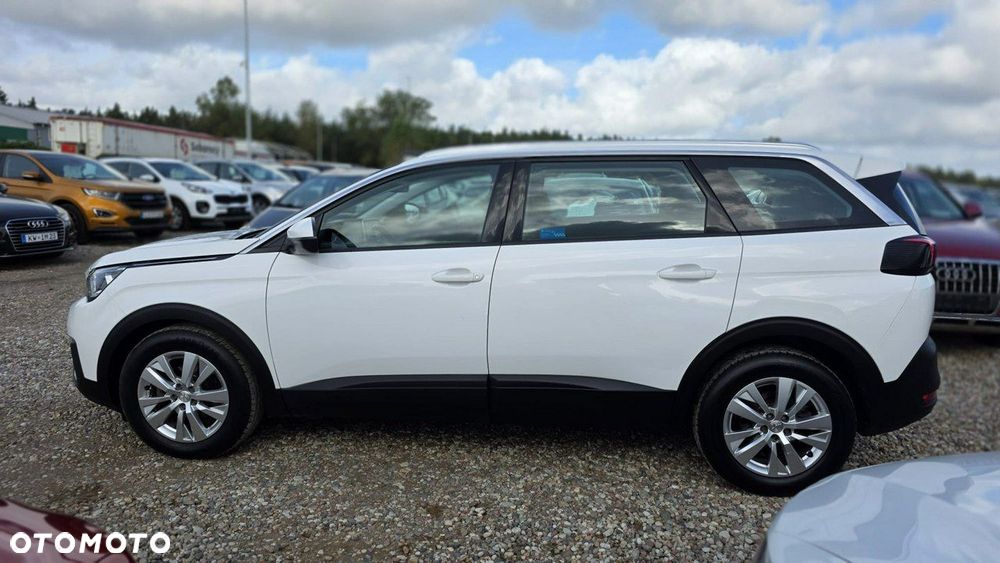 Peugeot 5008 - 9