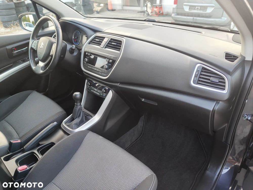 Suzuki SX4 S-Cross - 22