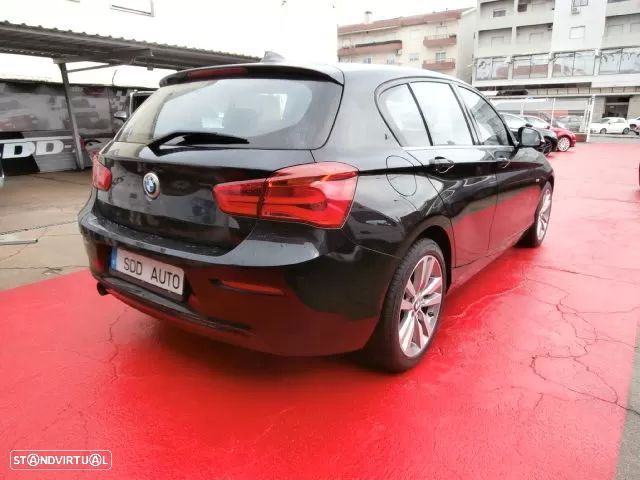 BMW 116 d Aut. Sport Line - 7